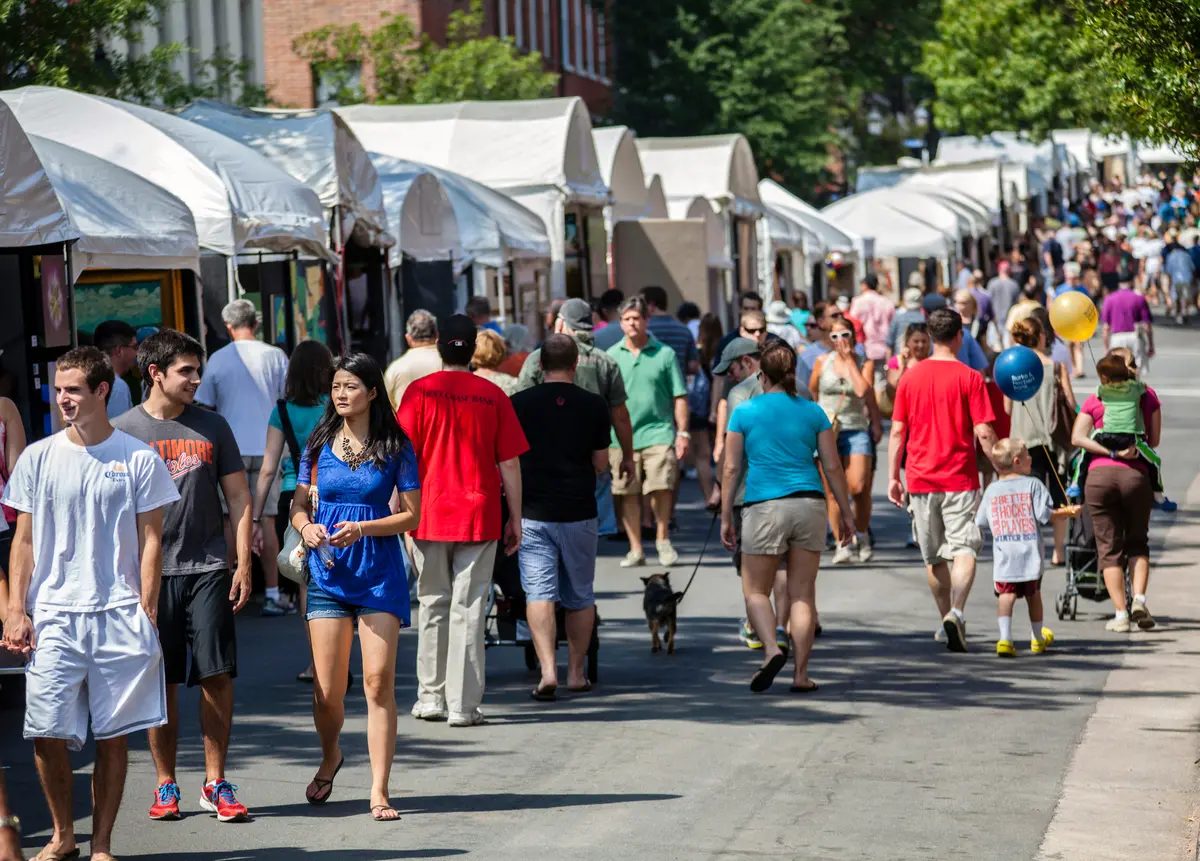 1_king_st_art_fest_credit_r_nowitz_for_acva-1505253404-6069